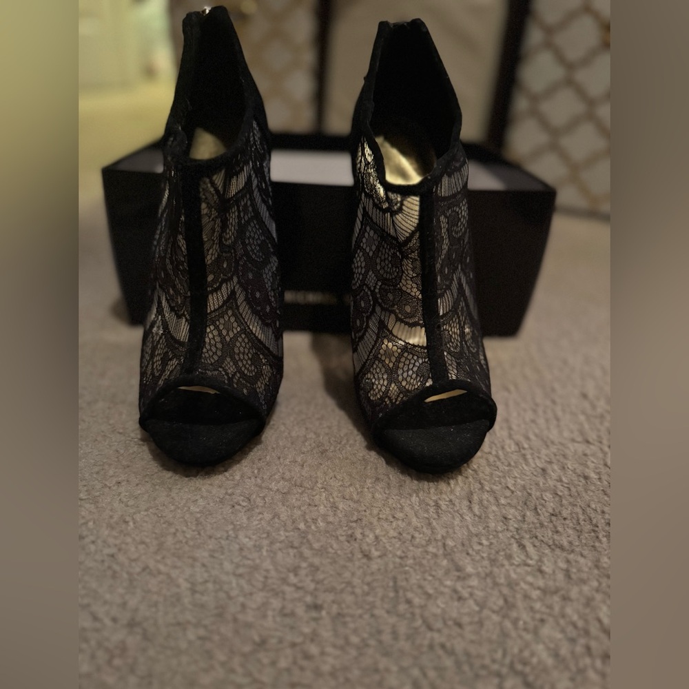 Elegant Black Lace Peep-Toe Heels